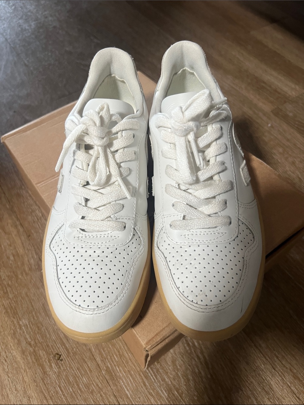 White Women’s Sneakers with Gum Sole - Picture 4 of 7